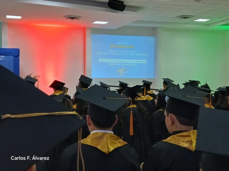 72  mil bachilleres realizan test vocacional
