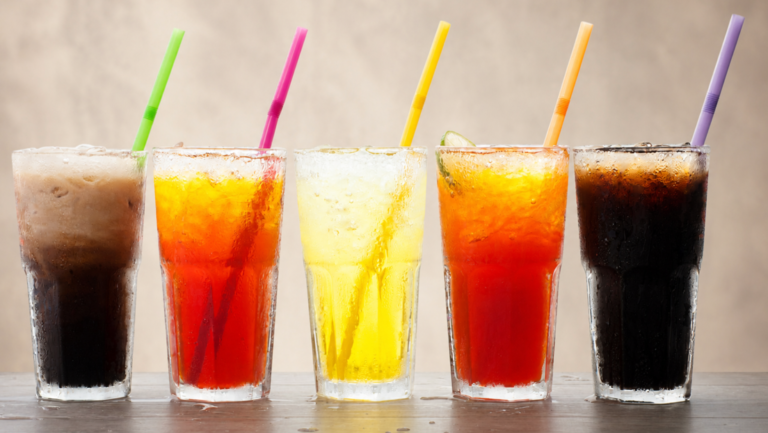 Tomar todos los días bebidas azucaradas, genera mayor riesgo de cáncer