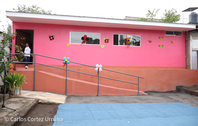 Rehabilitan Casa Comunal en el barrio Santa Rosa, Managua