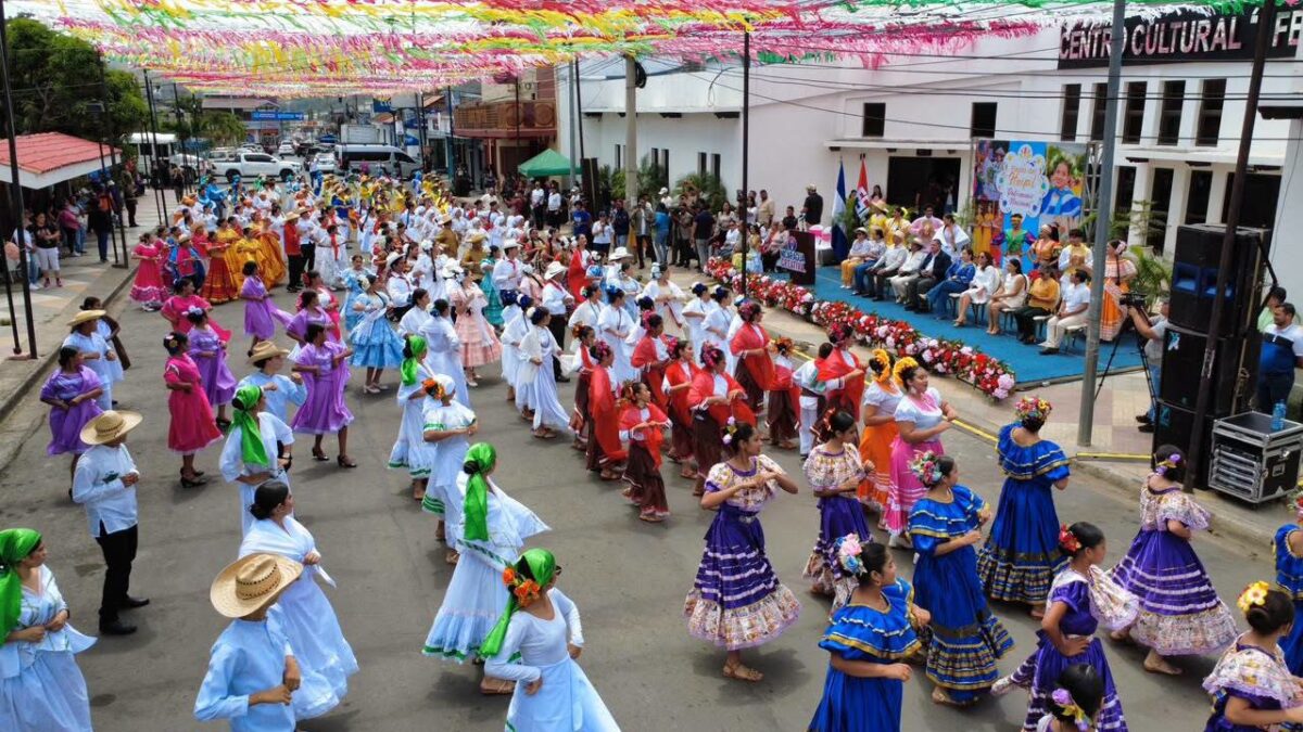 Lanzan el Plan Especial de la Fiesta del Huipil