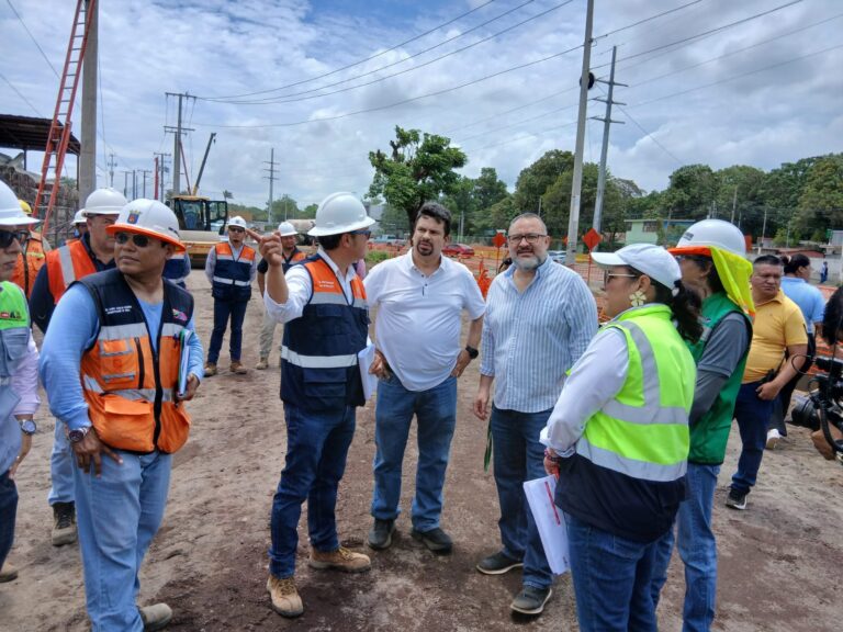 Pista Héroes de la Insurrección