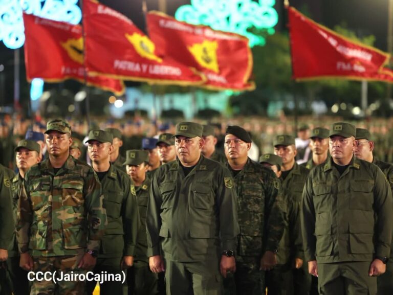 “Aquí está un pueblo y un Ejército que ni se vende, ni se rinde, jamás”, expresa copresidente de Nicaragua