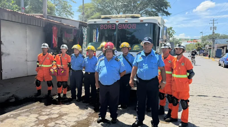 Bomberos inspeccionan mercado de Ciudad Sandino