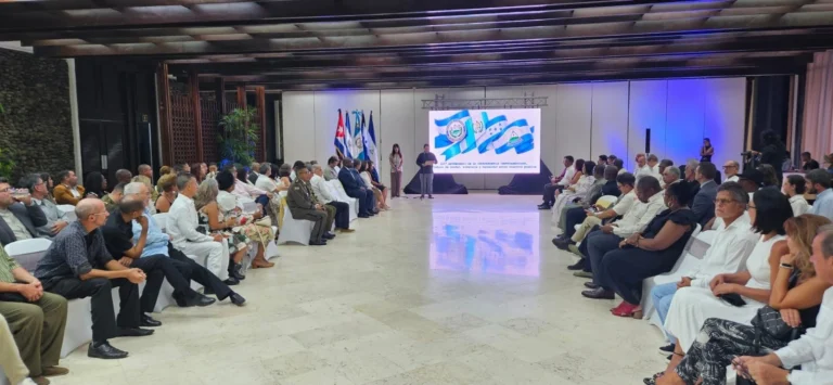 Centroamérica celebra en Cuba 205 años de Independencia con velada cultural