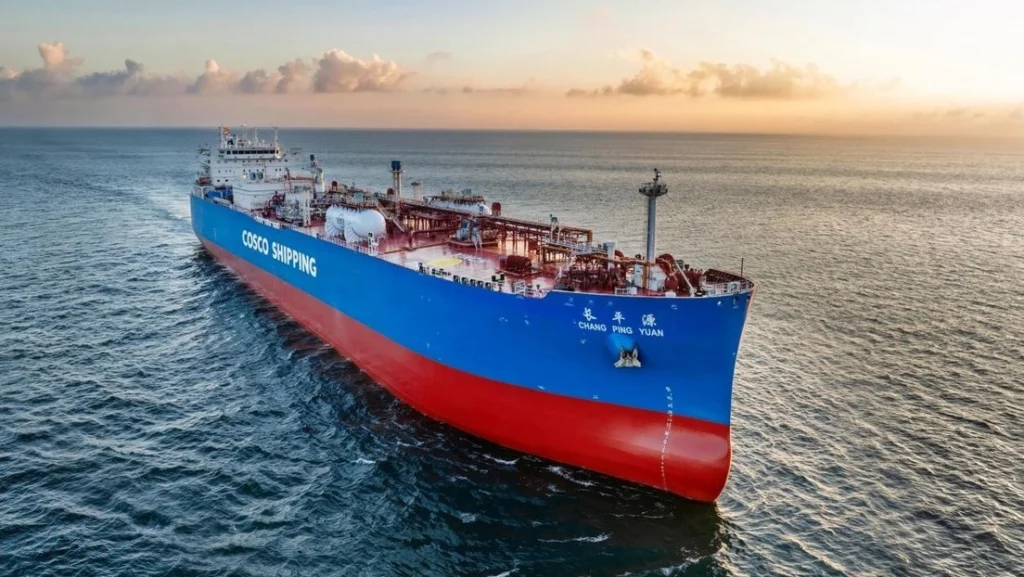 China completa su transportador de gas licuado de gran tamaño