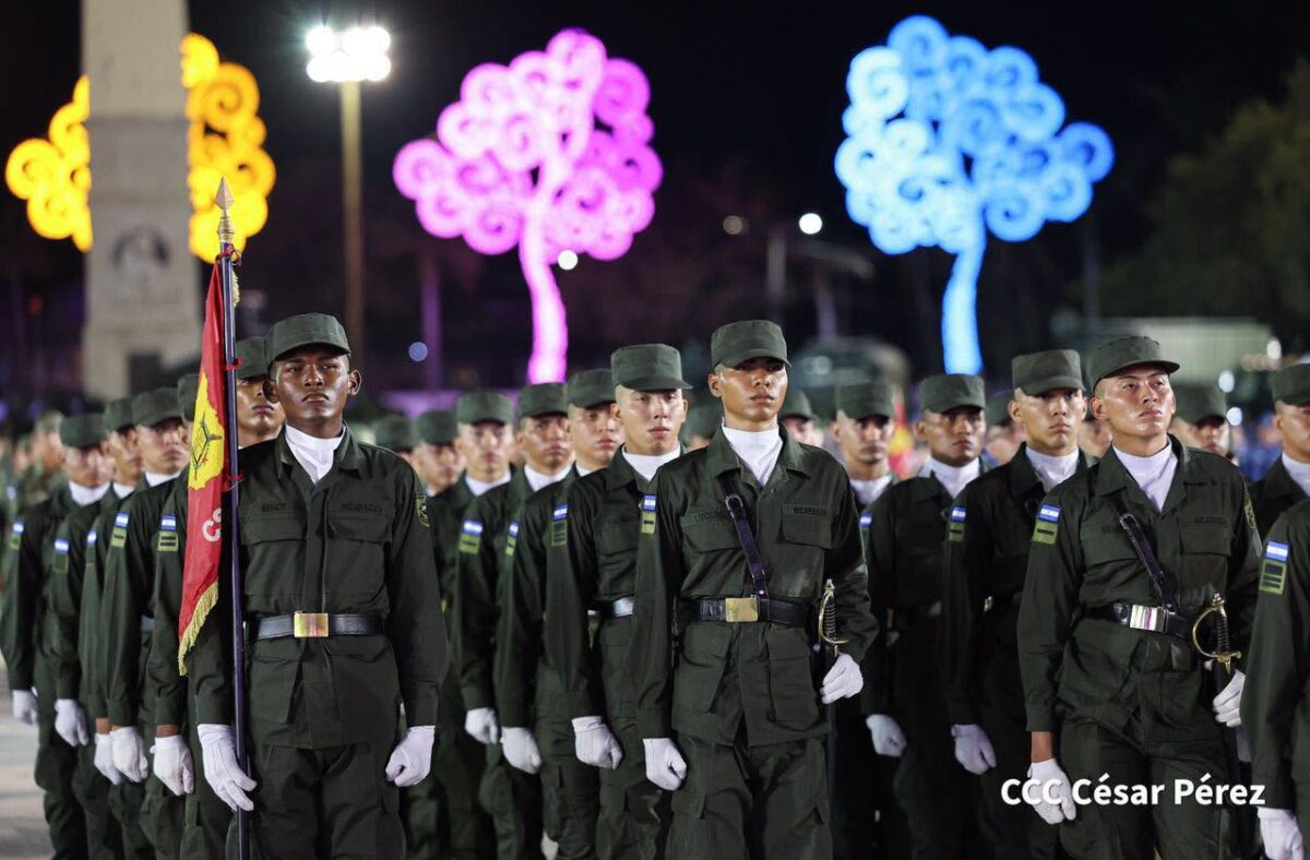 Ejército brindó 1 millón de servicios, navegó 120 mil millas y realizó 823 horas vuelo