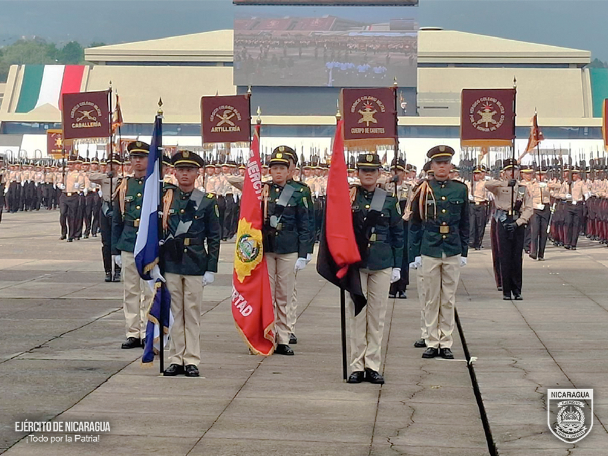 Ejército de Nicaragua participan en conmemoración del 50 aniversario del Heroico Colegio Militar de México