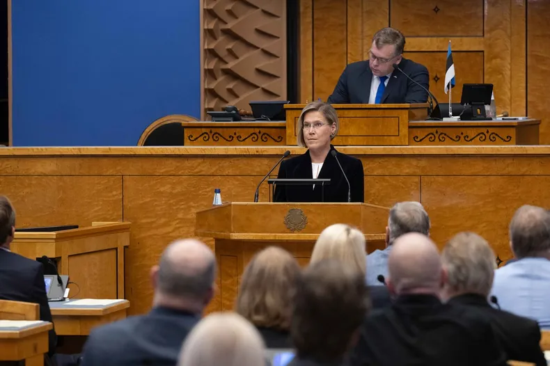 Eligen a nueva presidenta de Estonia