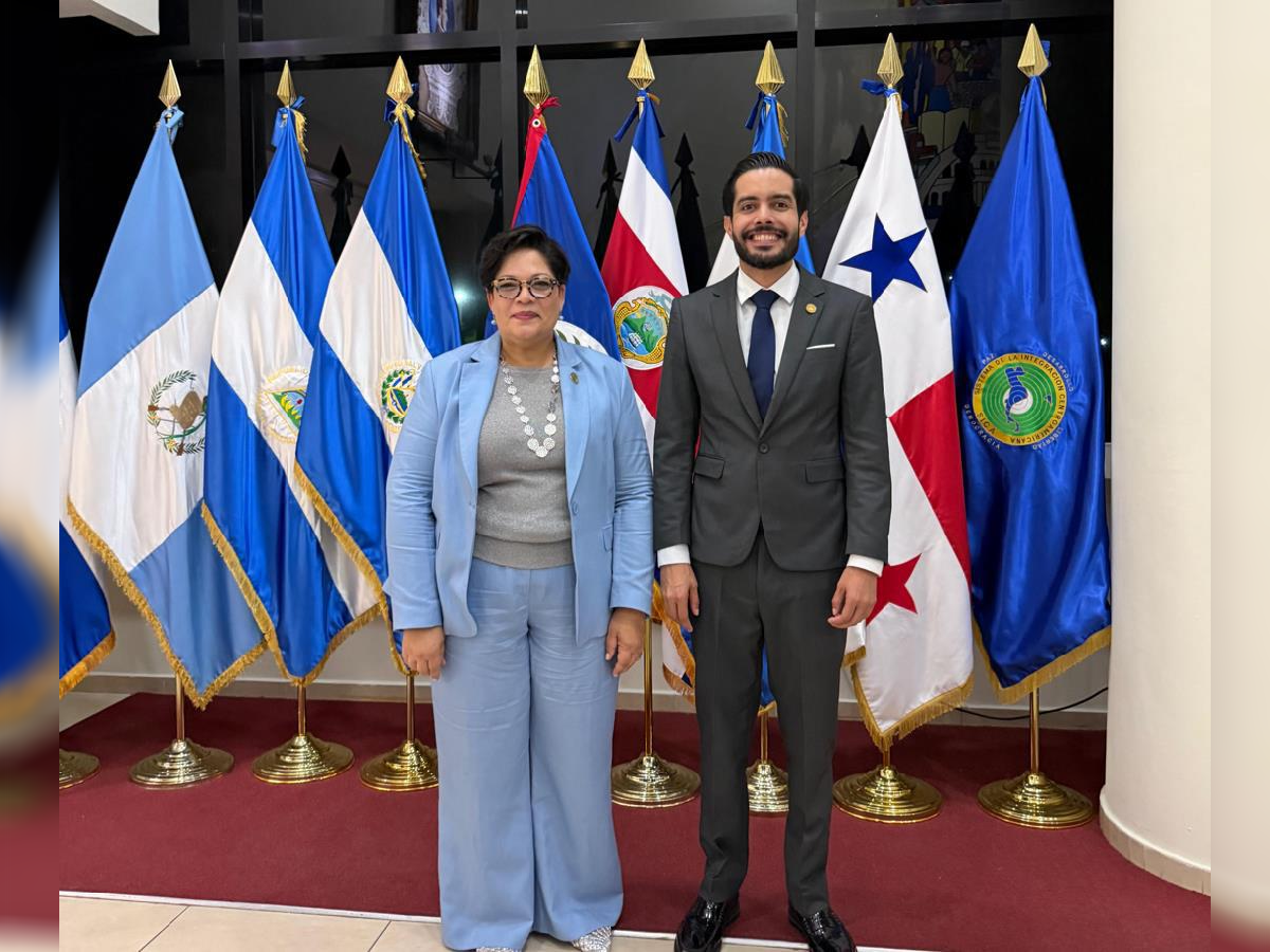 Independencia de Belice en El Salvador