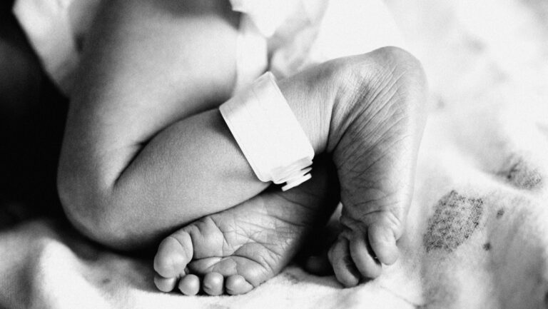 Investigan muerte de cinco recién nacidos en hospital de México