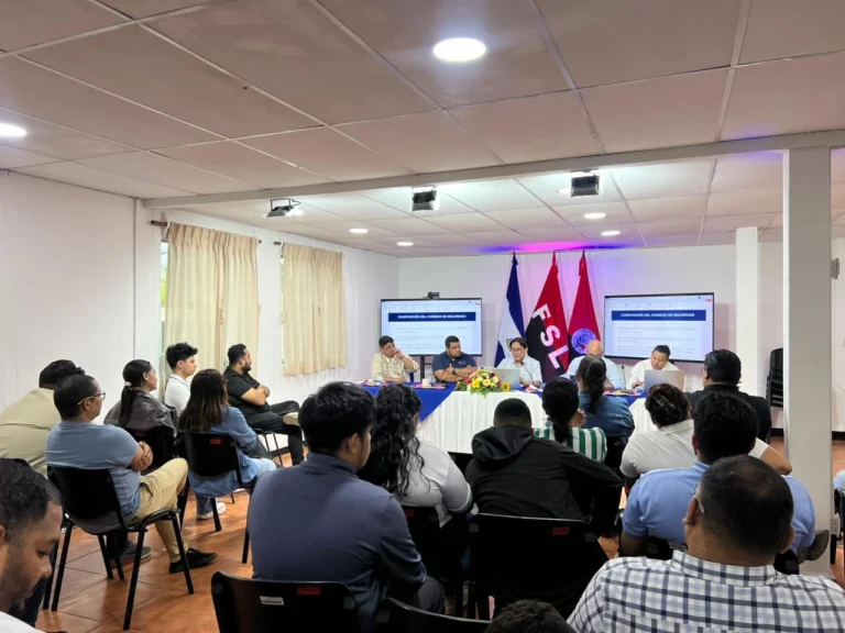 Juventud Sandinista 19 de Julio comparte con Compañero Jaime Hermida