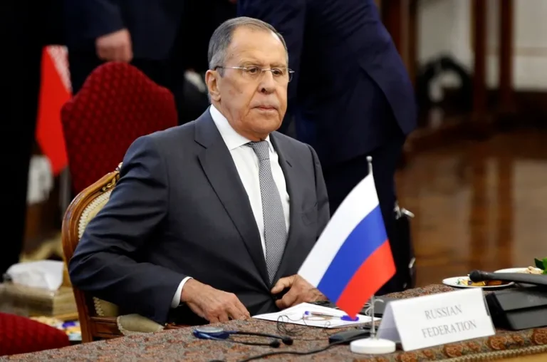 Lavrov denuncia sabotaje occidental al acuerdo de paz de 2022