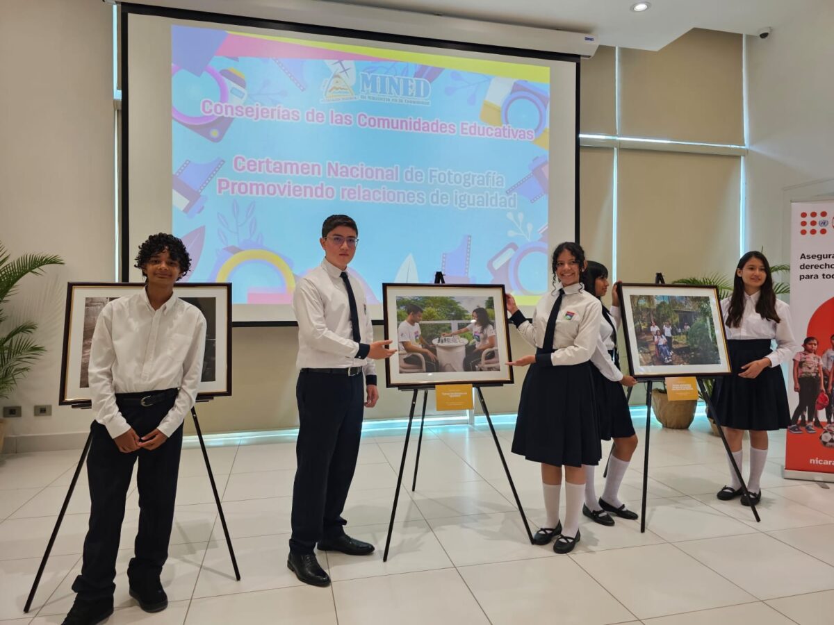 Premian a los 3 ganadores del Certamen Nacional de Fotografía