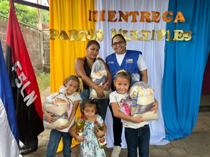 Ministerio de la Familia atiende a 4,107 familias de partos múltiples 3