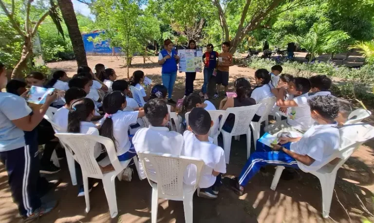 Ministerio de la Familia brinda atención y acompañamiento a las familias