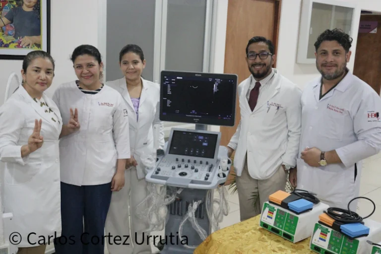 Fortalecen la atención a las mujeres con nuevos equipos médicos
