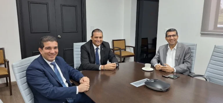 Nicaragua y Panamá fortalecen cooperación en aeronáutica civil