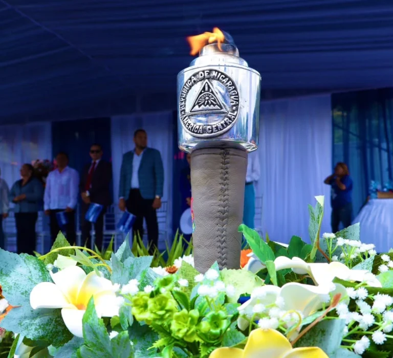 Nicaragua ya tiene la Antorcha Centroamericana