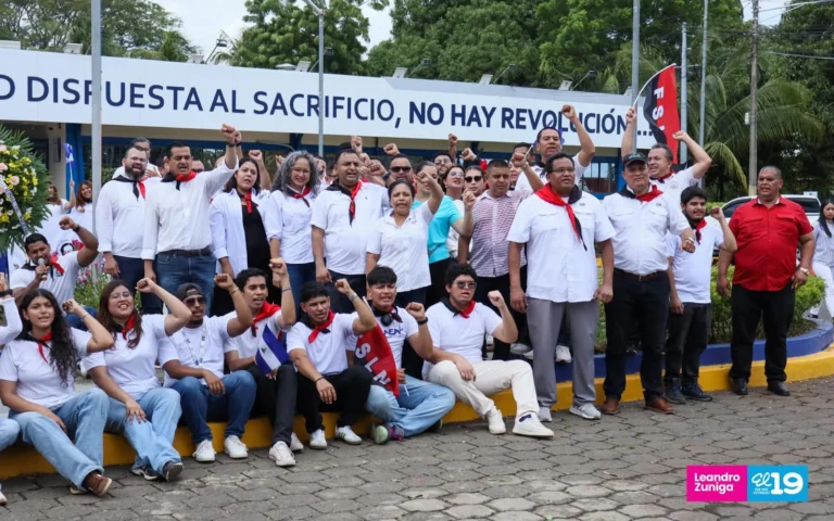 UNI rinde homenaje al Comandante Pedro Aráuz Palacios