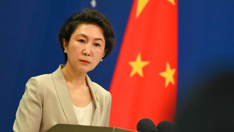 China defiende su cooperación internacional