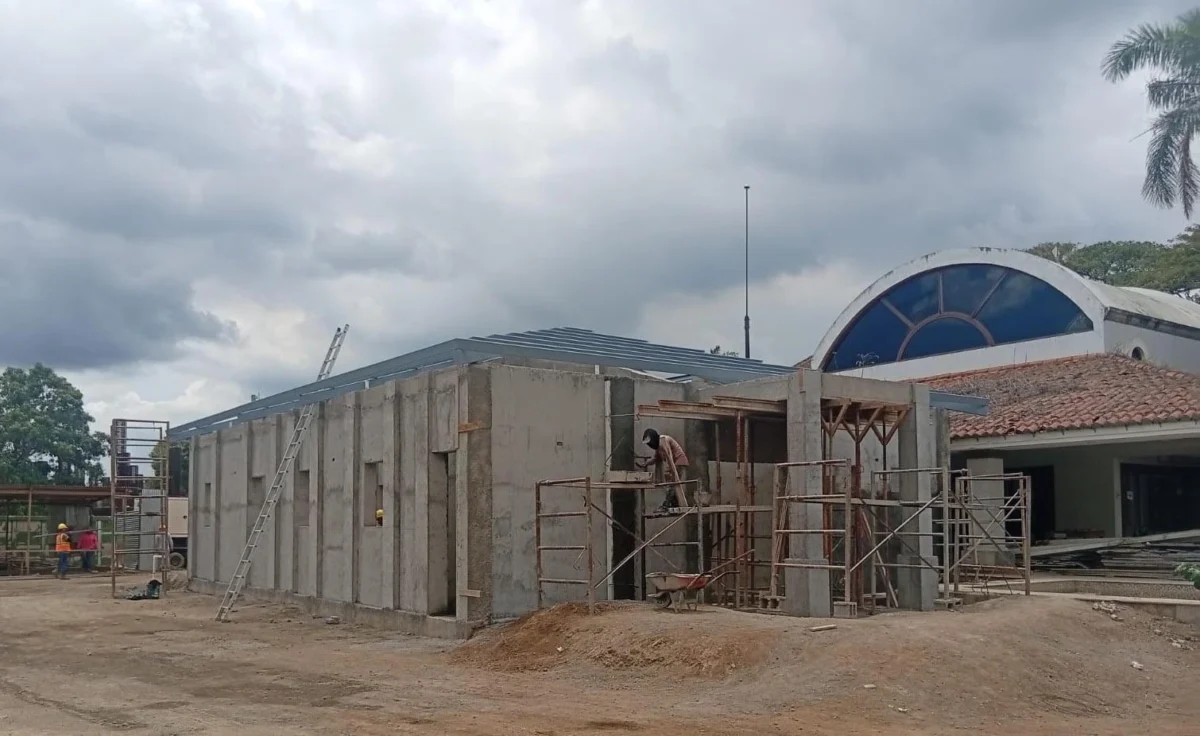 Avanza construcción del Centro Nacional de Neurocirugía