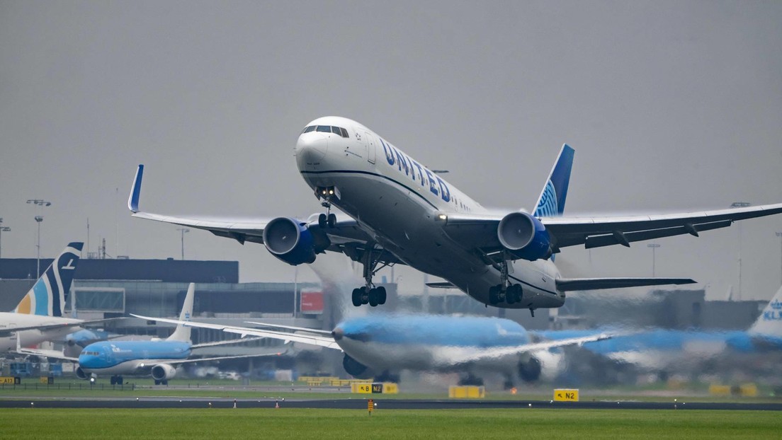 Avión de United Airlines regresa a Las Vegas tras amenaza de secuestro