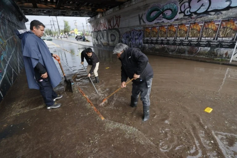 Chile declara alerta roja por fuertes temporales