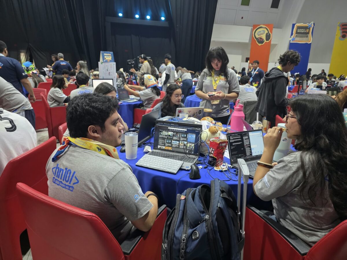Hackathon, 10 años y siempre más allá