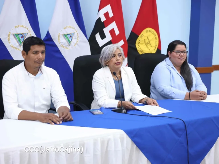 MINED entrega siete obras de infraestructura escolar en cuatro departamentos de Nicaragua