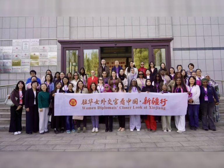 Nicaragua participa en encuentro de mujeres diplomáticas en Xinjiang, China