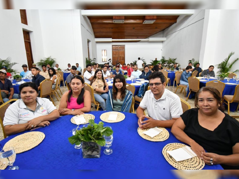Reconocen labor de observadores ambientales
