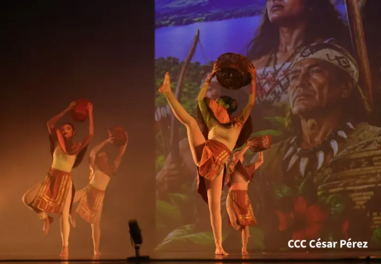 Celebran Gala Artística “La Fuerza de nuestras raíces”
