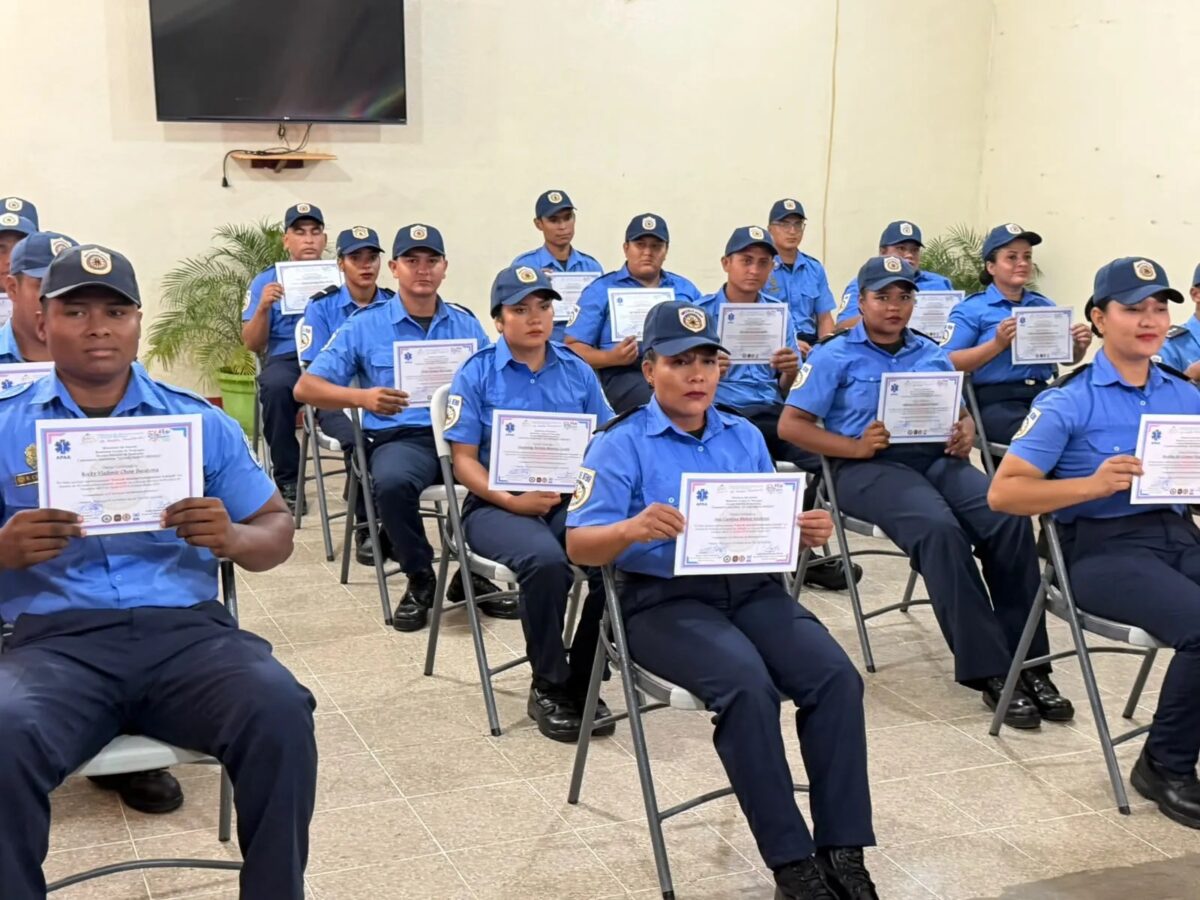 Certifican a 25 especialistas en atención Prehospitalario Avanzado