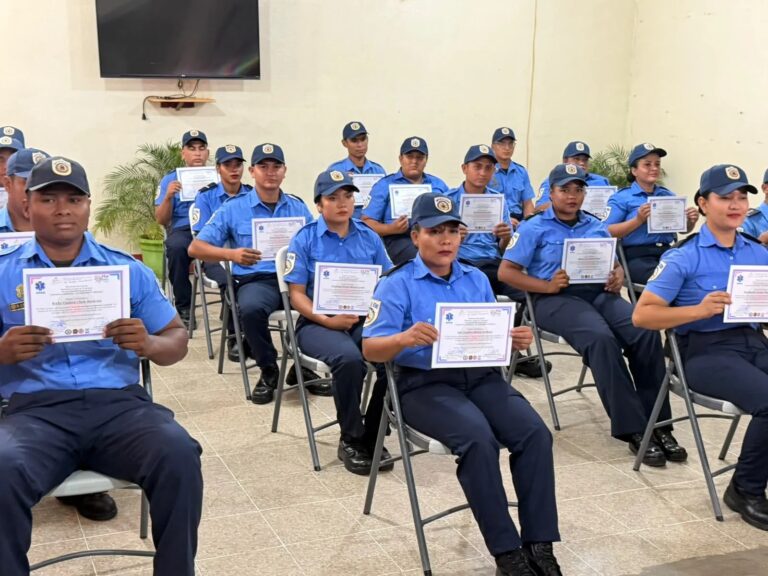 Certifican a 25 especialistas en atención Prehospitalario Avanzado