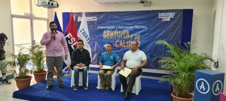 Presentan 10 estrategias pedagógicas innovadoras y tecnológicas creadas por docentes