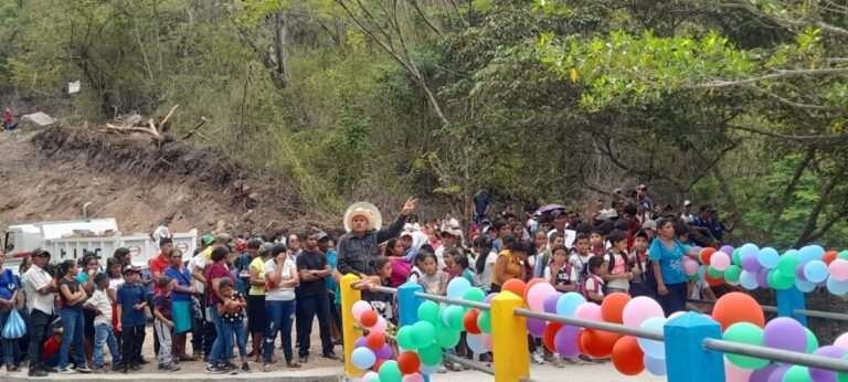 Inauguran un puente en Las Sabanas, Madriz