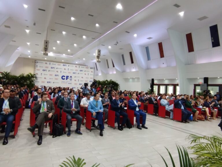 Nicaragua trabaja en incrementar la producción de medicamentos