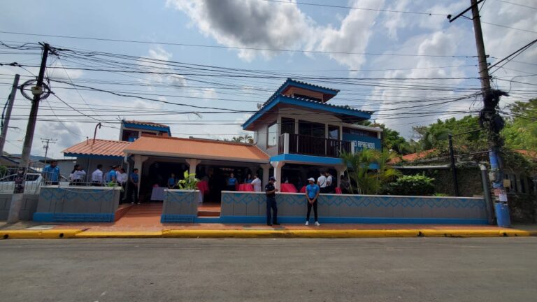 Inauguran sorprendente Escuela Hotel Nicarao en San Juan del Sur