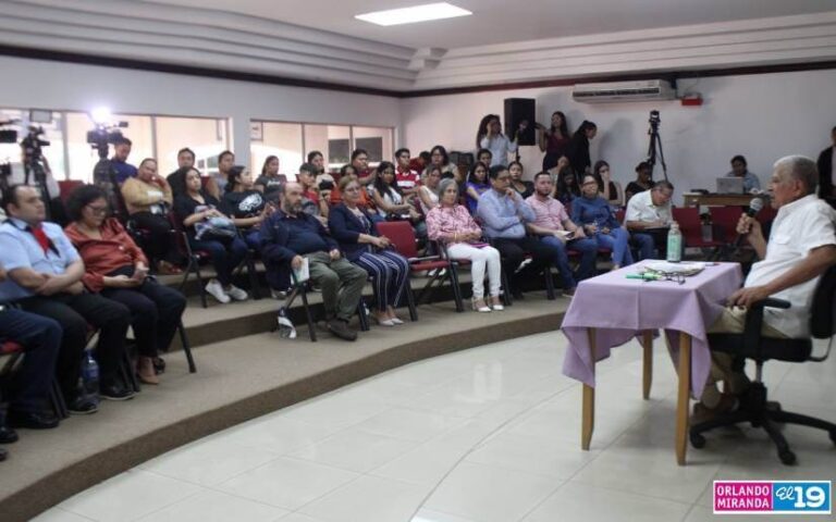 Realizan ponencia titulada “Vida, obra y legado del Comandante Germán Pomares Ordóñez”