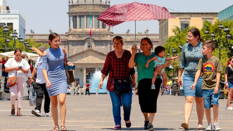 Registran nuevo récord de calor en Ciudad de México