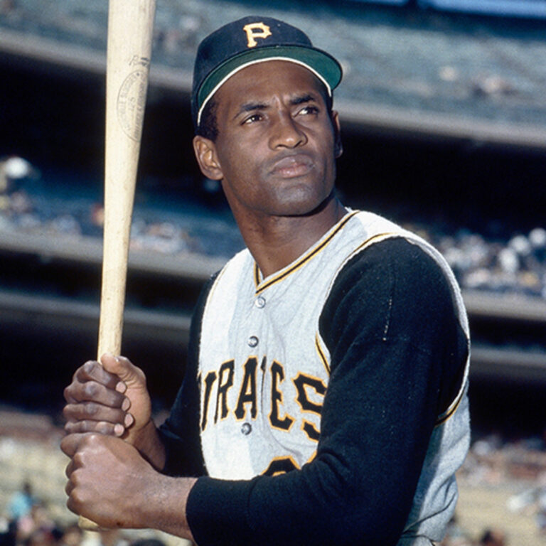 Cdte: Daniel rendirá homenaje al héroe nacional Roberto Clemente