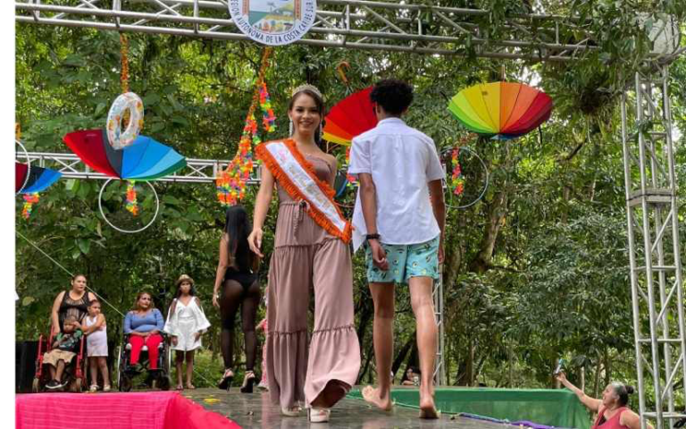 Mucho amor y colores en Pasarela de Verano Nicaragua Fuerza Bendita en Nueva Guinea