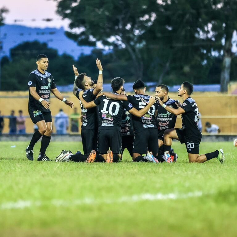Diriangén derrota 2-0 al Ocotal y sigue líder en el fútbol nacional