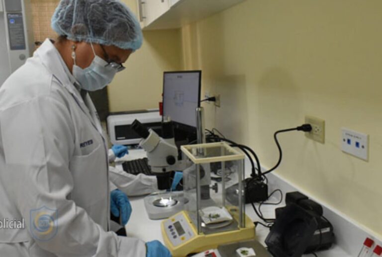 Inauguran en León un Laboratorio Regional de Criminalística