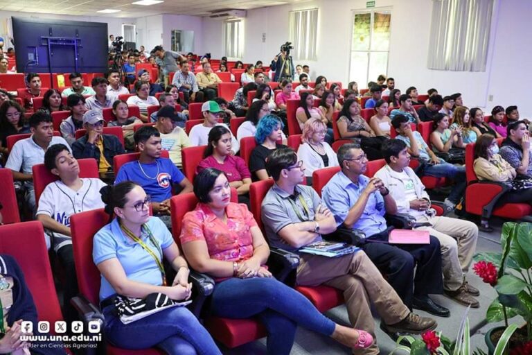 UNA pone a disposición de los caficultores la aplicación digital Nicafé