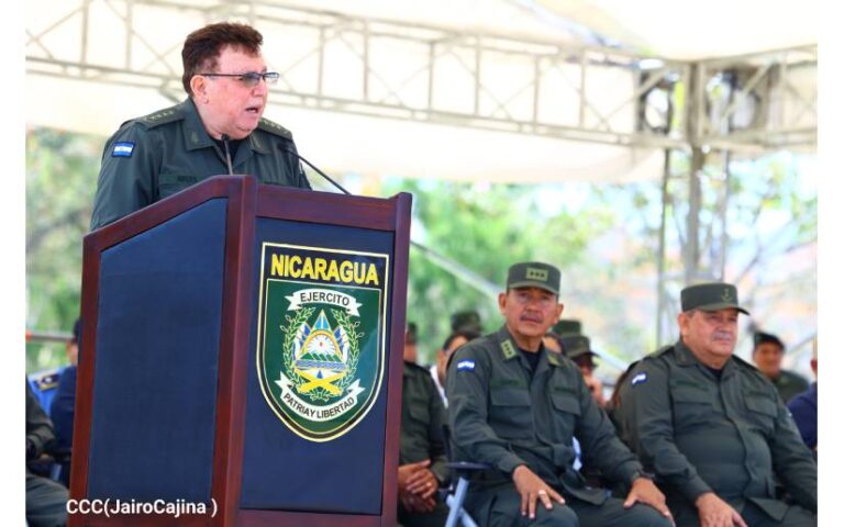 General Julio César Avilés en el cierre del Plan de Protección y Seguridad de la Cosecha Cafetalera