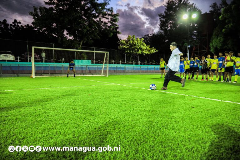 Inauguran mejoras en el Complejo Deportivo Conchita Palacios