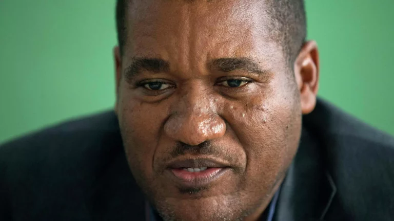 Policía de Haití arresta a un miembro de la Iglesia episcopal acusado de tráfico de armas