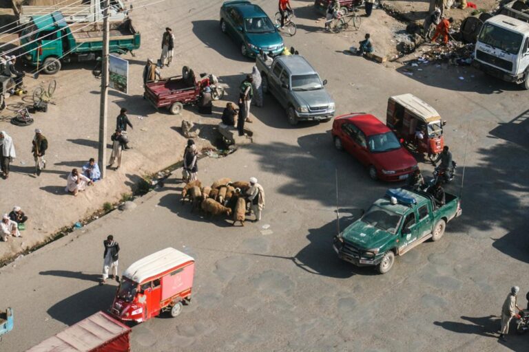 Fallecen 6 personas en accidente en Afganistán