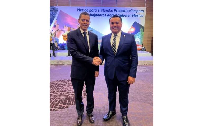 Embajador de Nicaragua en México se reúne con el Alcalde de Mérida, Yucatán